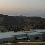 Moonhouse Paros Вилла
