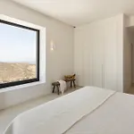 Moonhouse Paros *