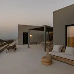 Moonhouse Paros *