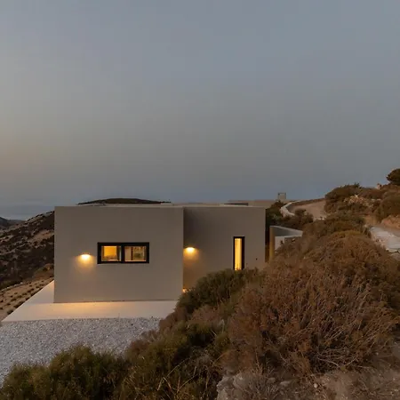 Moonhouse Paros Вилла *