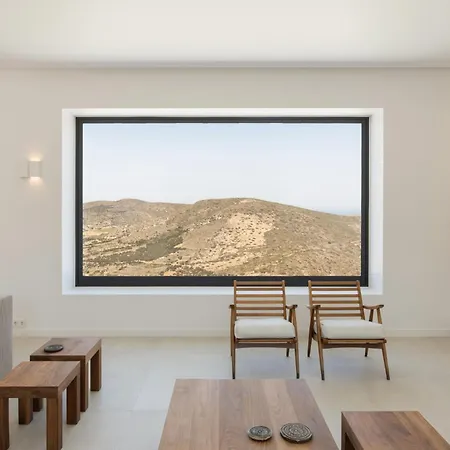 Moonhouse Paros *