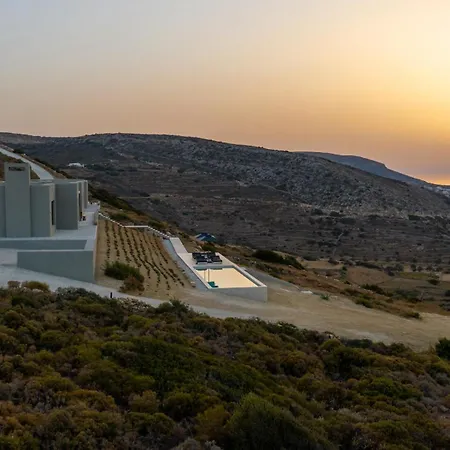 Moonhouse Paros ヴィラ Kóstos